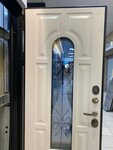 Russia doors (Zavodskoye Highway, 2А/1), puertas