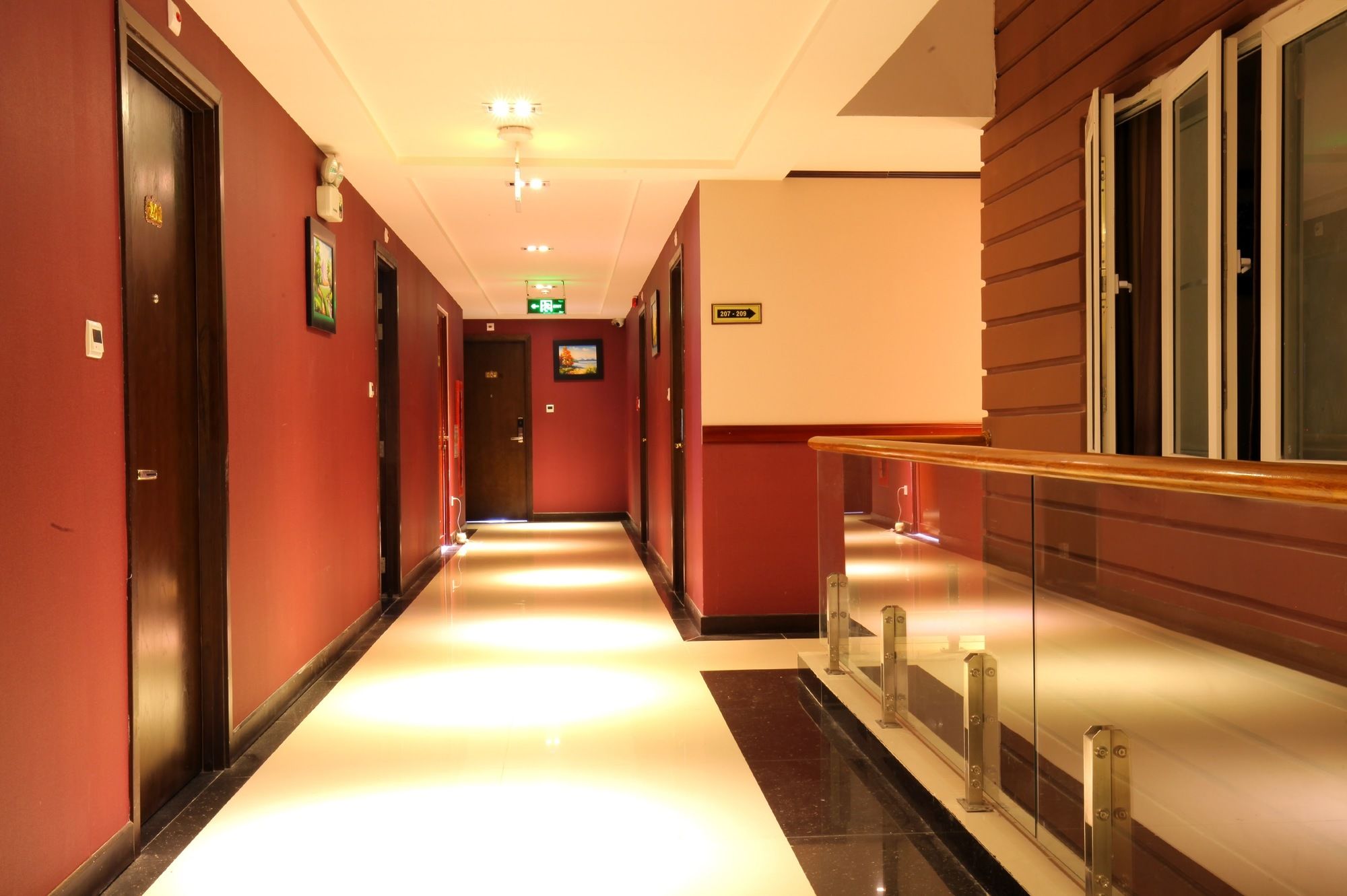 Фото Kings Hotel Dalat