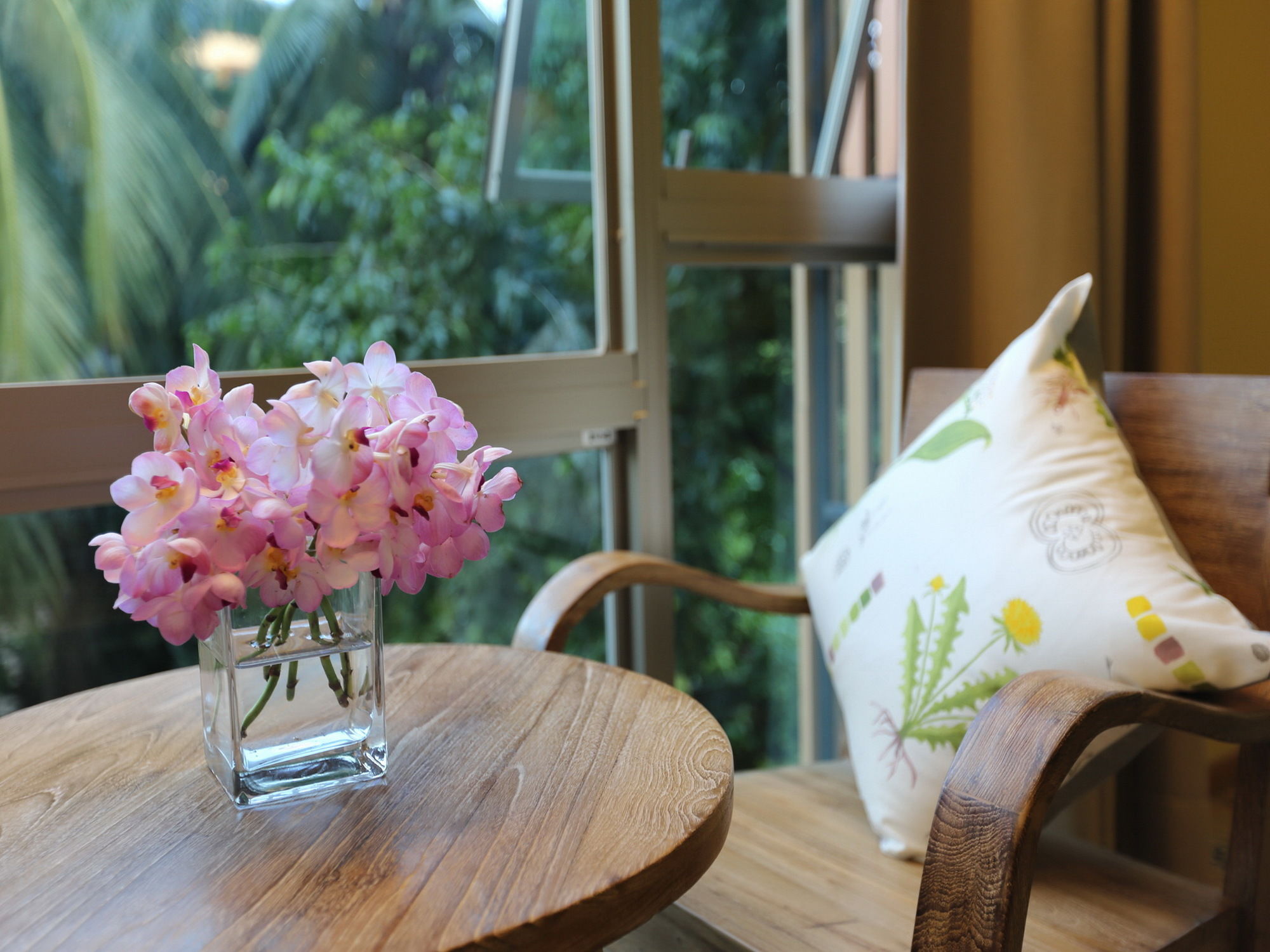 Фото Tints of Blue