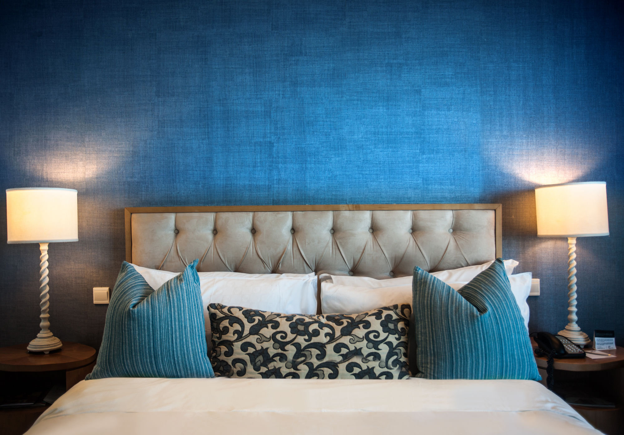 Фото Suncoast Hotel & Towers 