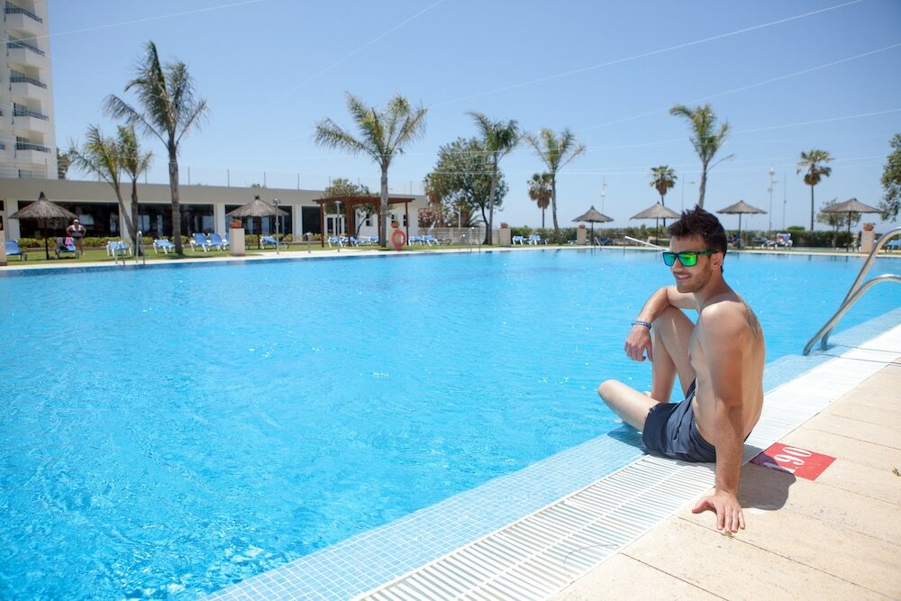 Фото Hotel Puertobahia & SPA