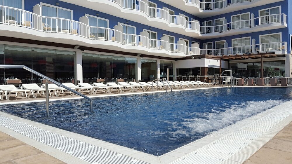 Фото Cesar Augustus