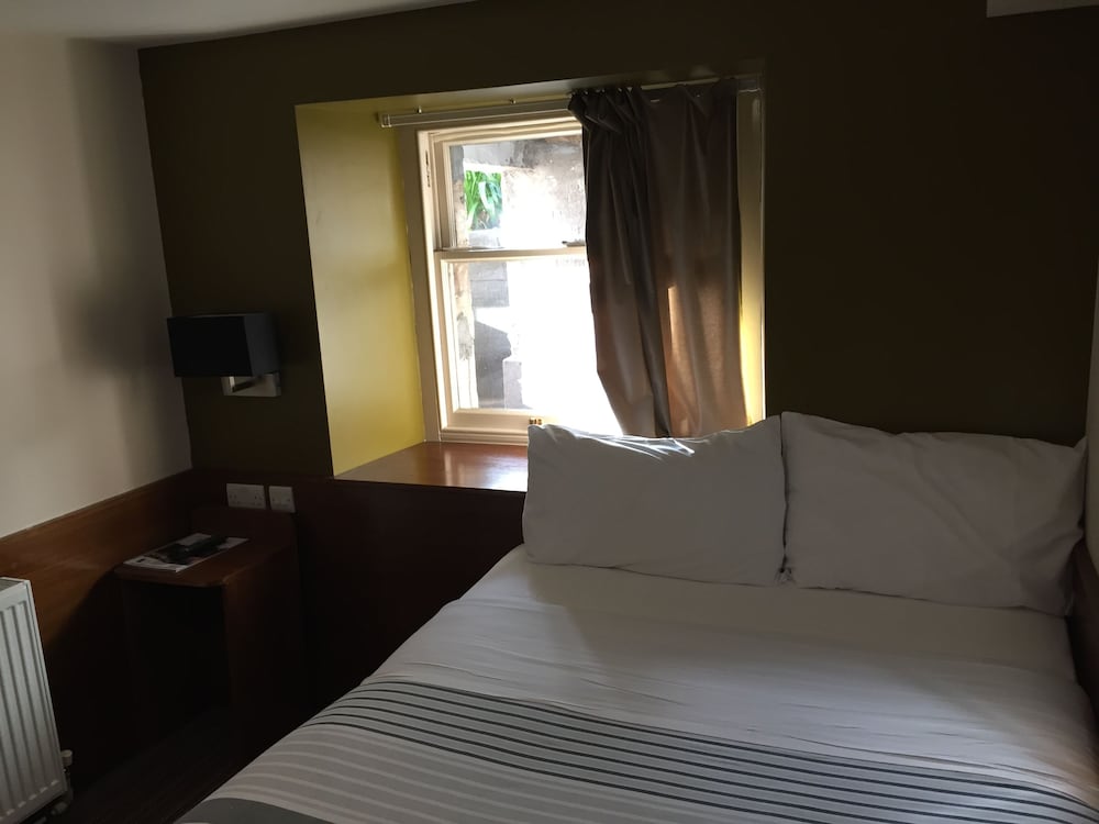 Фото Adelphi Hotel