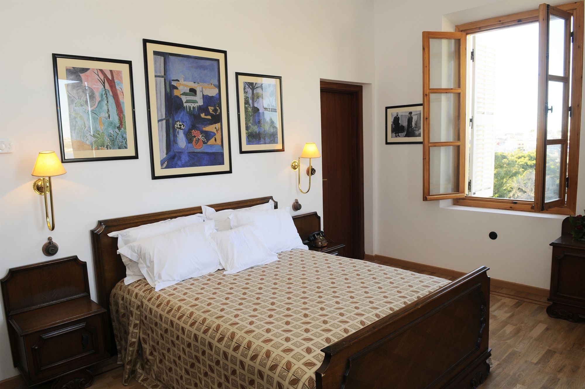 Фото Grand Hotel Villa de France