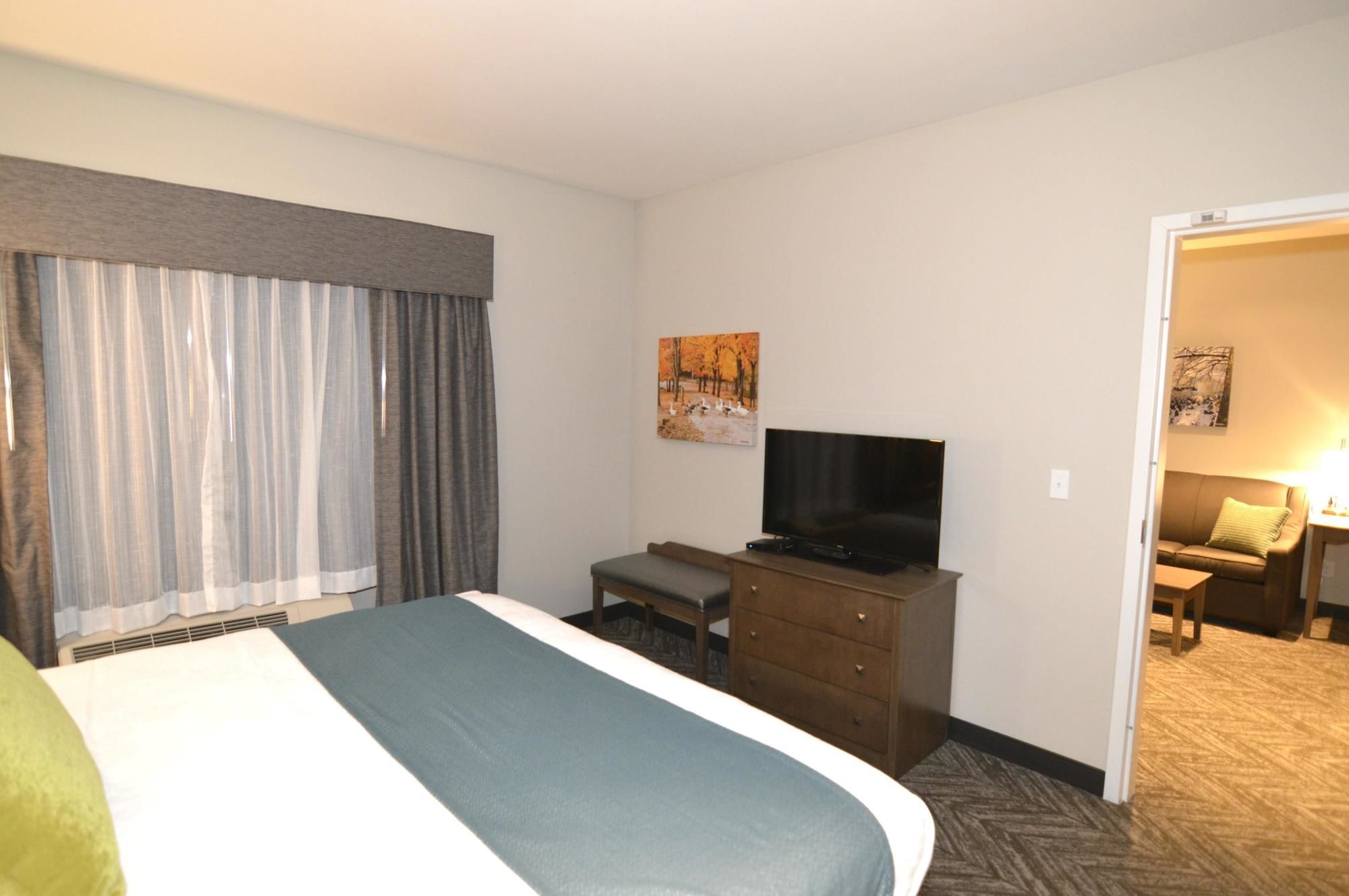 Фото Best Western Plus Bolivar Hotel & Suites