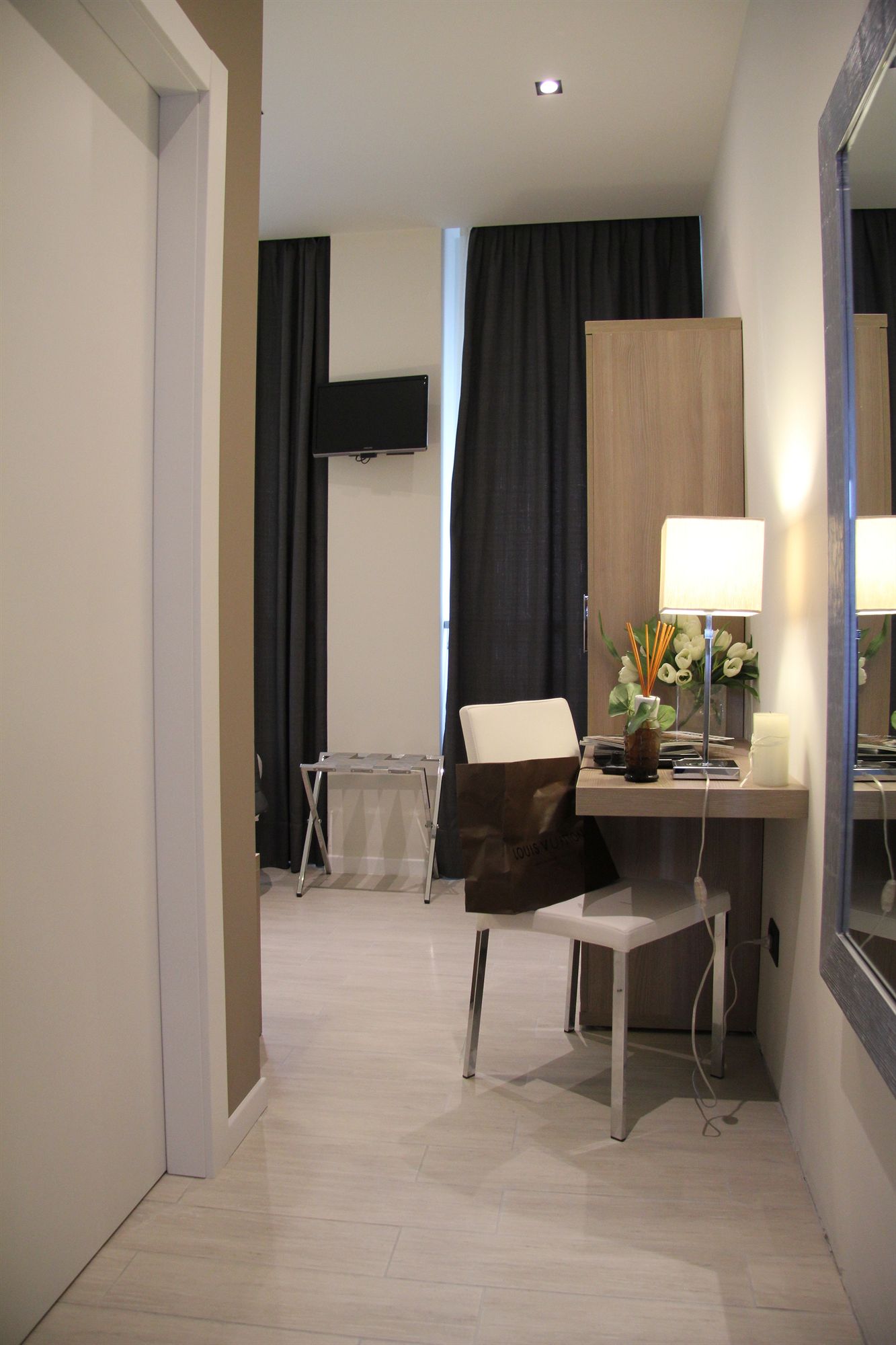 Фото Hotel Zara Milano