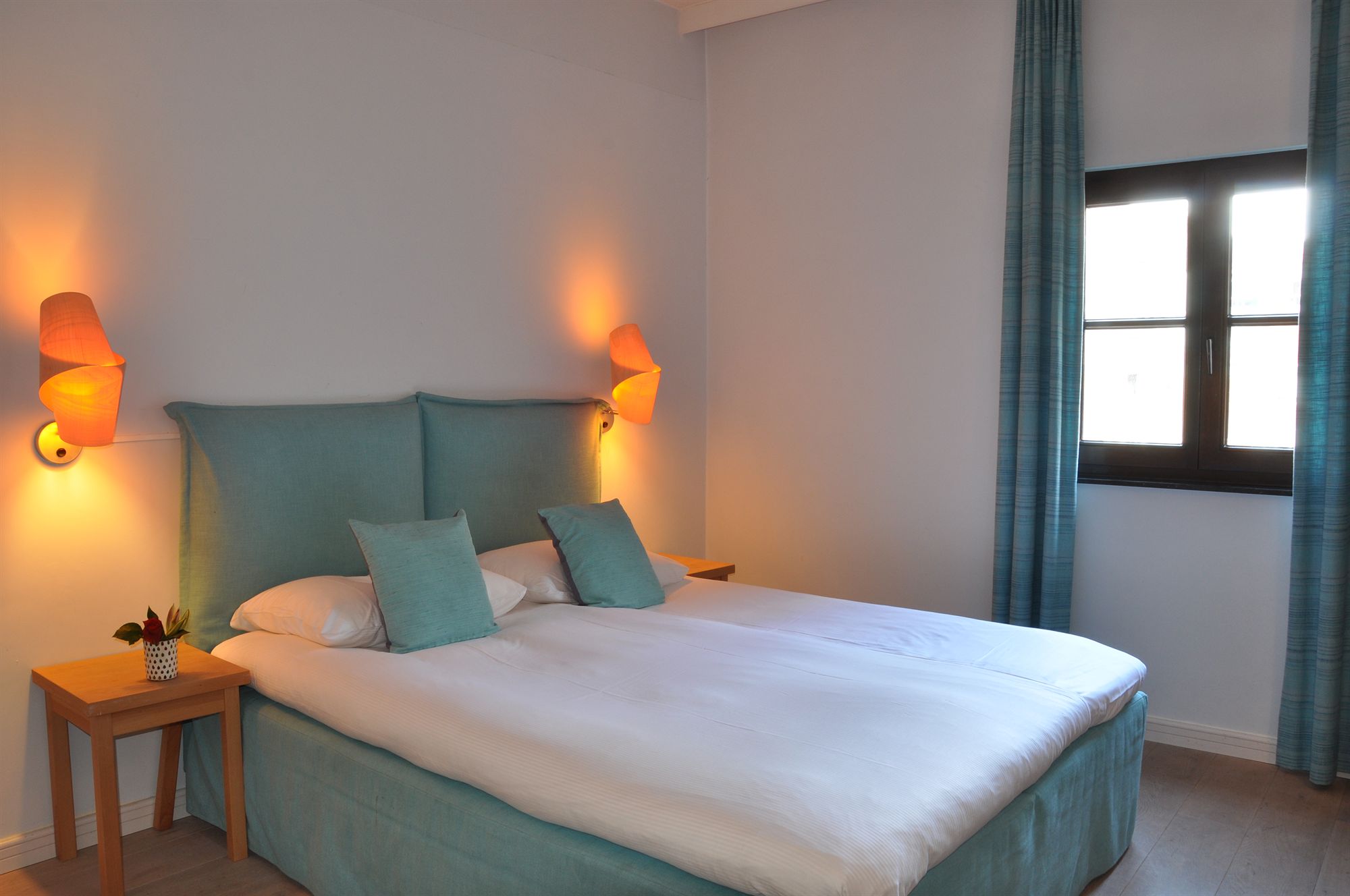 Фото Trip Inn Eden Antwerp