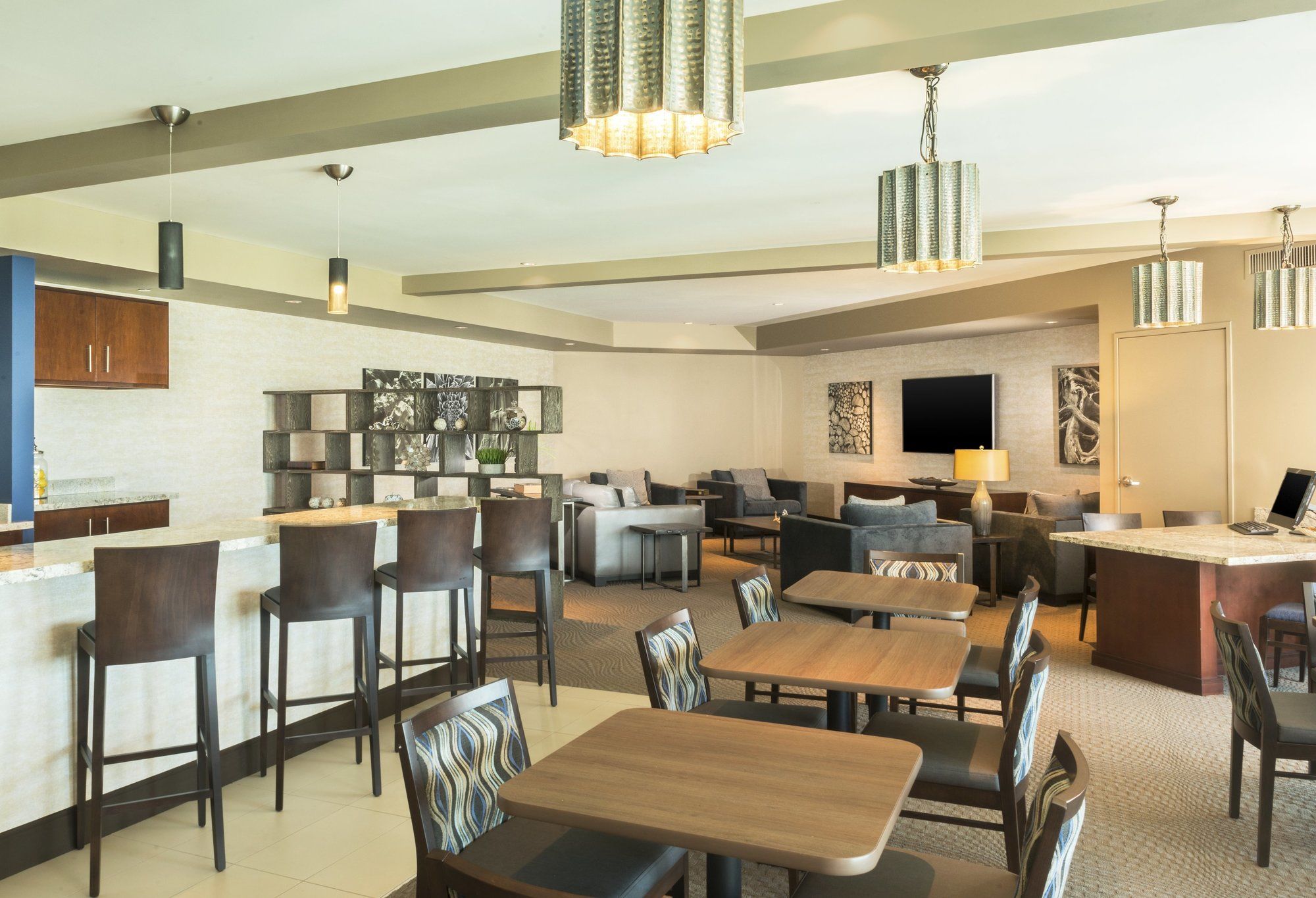 Фото Sheraton Mesa Hotel at Wrigleyville West