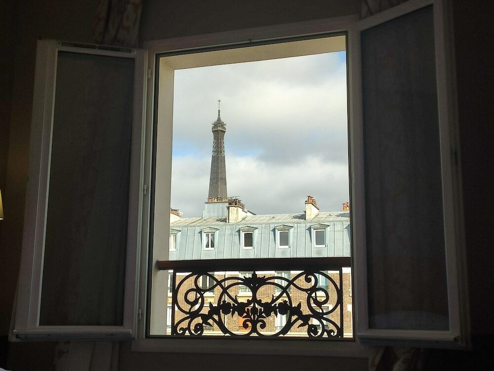 Фото Le Relais Saint Charles Paris