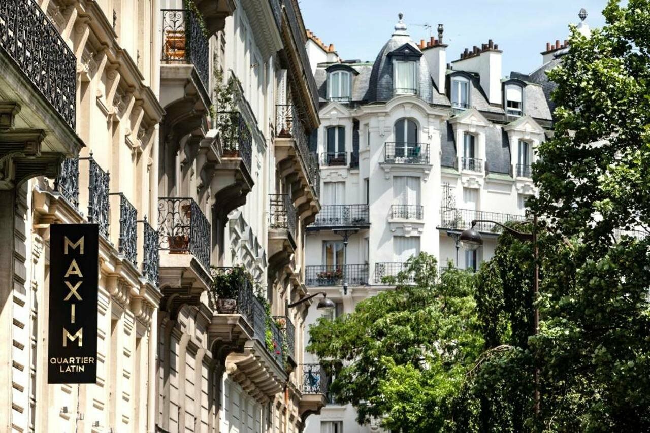 Фото отеля 1