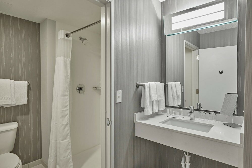 Фото Courtyard by Marriott Eugene Springfield