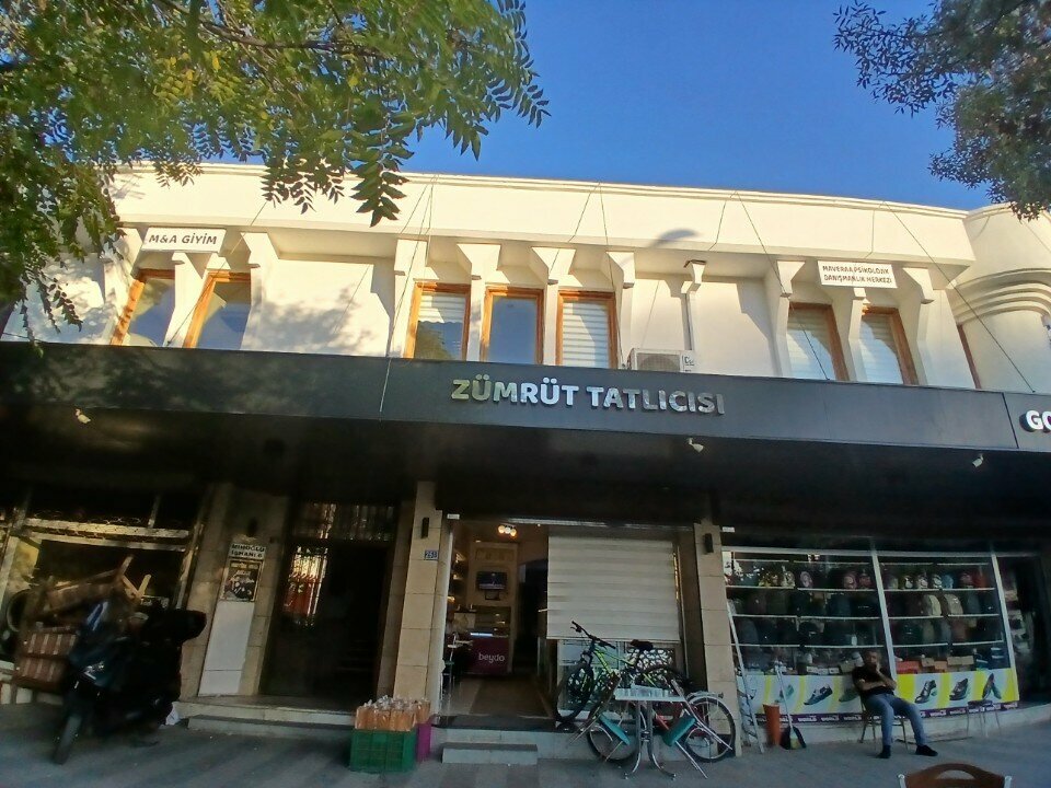 Cafe Zümrüt Tatlısı, Konya, photo