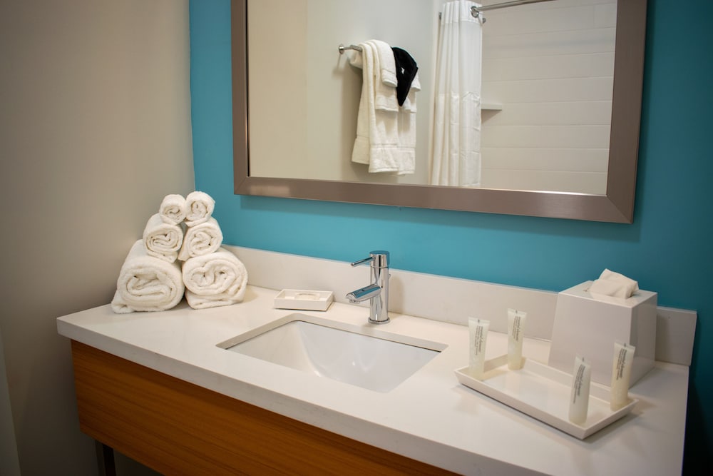 Фото Oasis Resort Gulfport