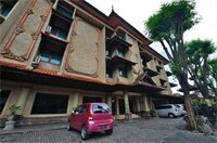 Фото Urbanview Hotel Taman Suci Denpasar Bali