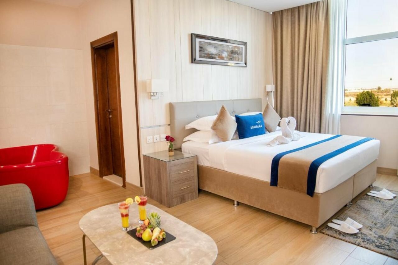 Фото Banan Hotel Suite