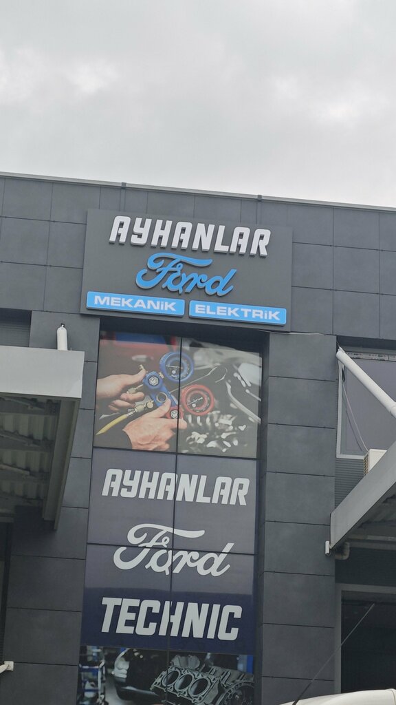 Tires and wheels Pirelli Tires - Pacific Tire, Arifiye, photo