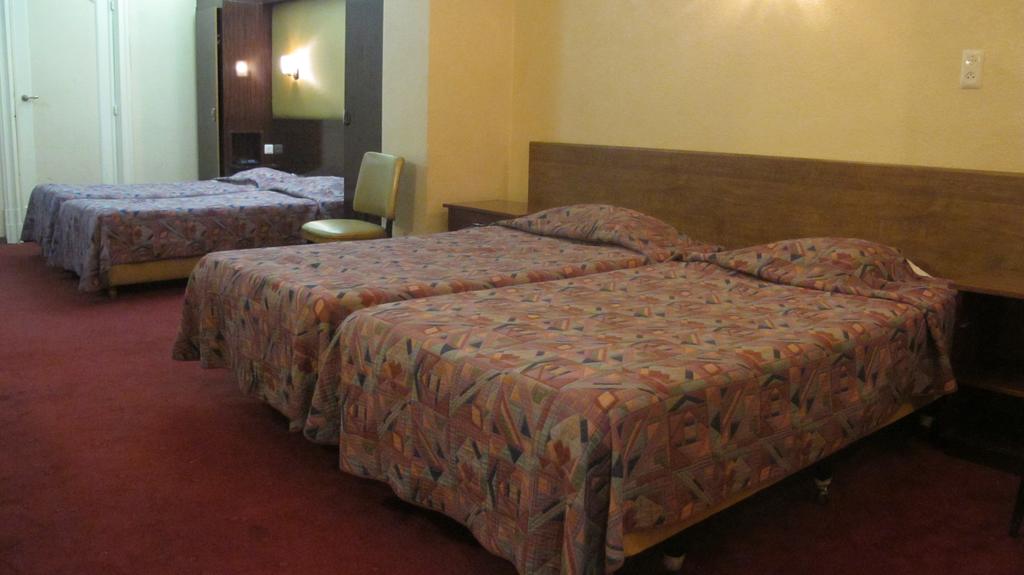 Фото Manhattan Hotel Brussels