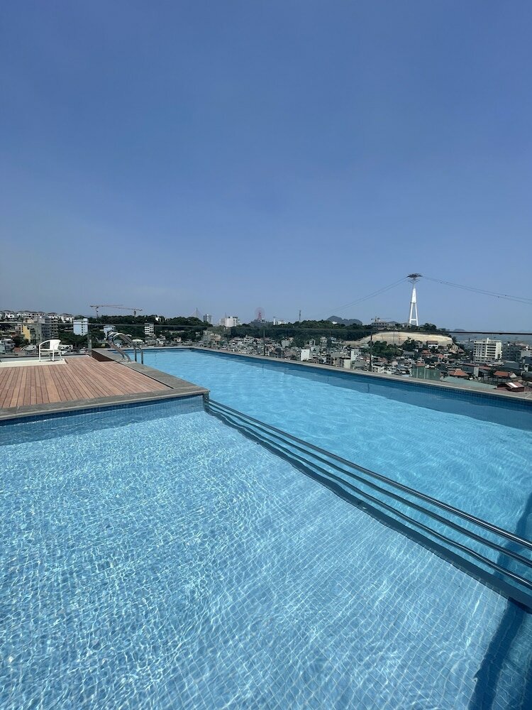 Фото The Light Hotel