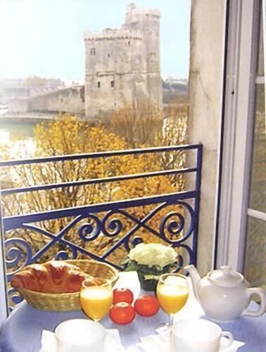 Гостиница Hotel de l'Ocean в Ла-Рошели