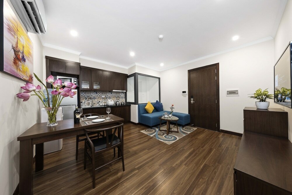 Фото Newsky Serviced Apartment