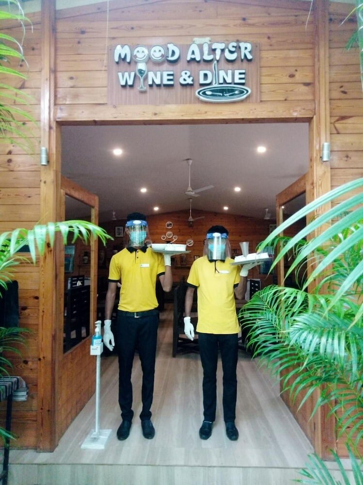 Фото Majestic Beach Comforts