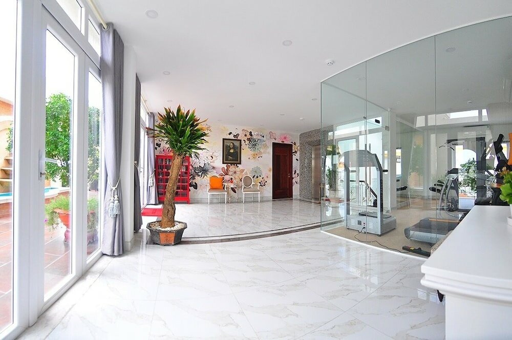 Фото Grace Apartment 3