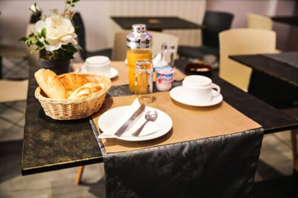 Фото Hôtel Cannes Croisette