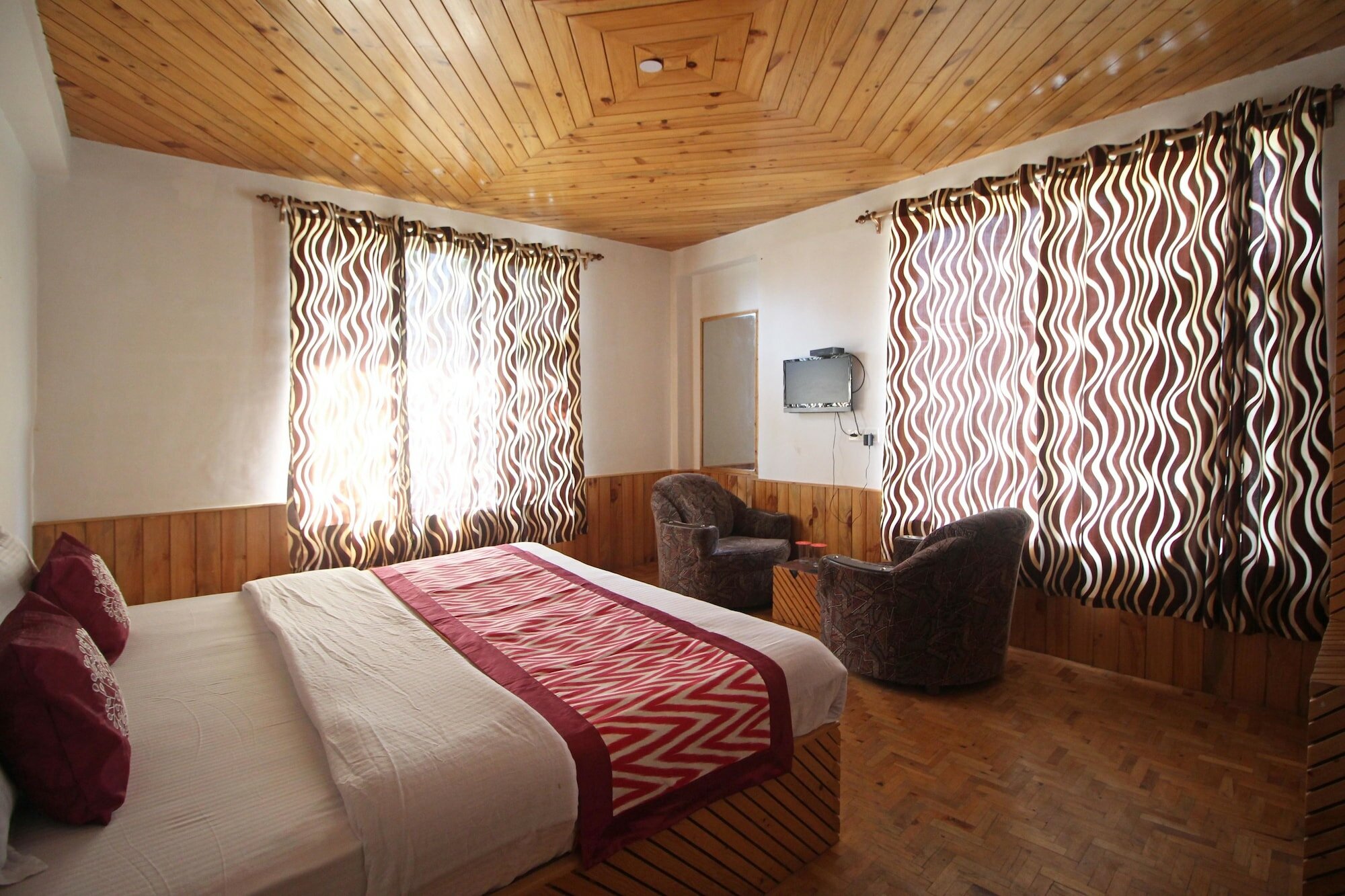 Фото Oyo 7579 Roo Cottage