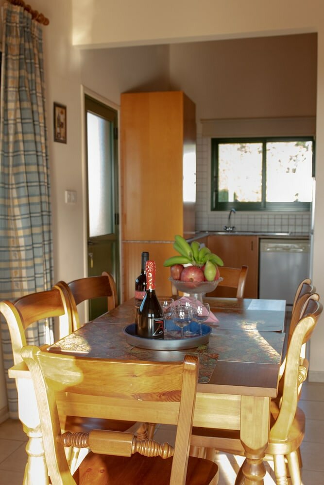 Фото Adonis Villa