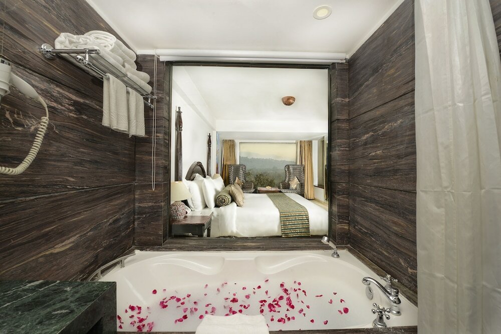 Фото Отель EllBee Ganga View