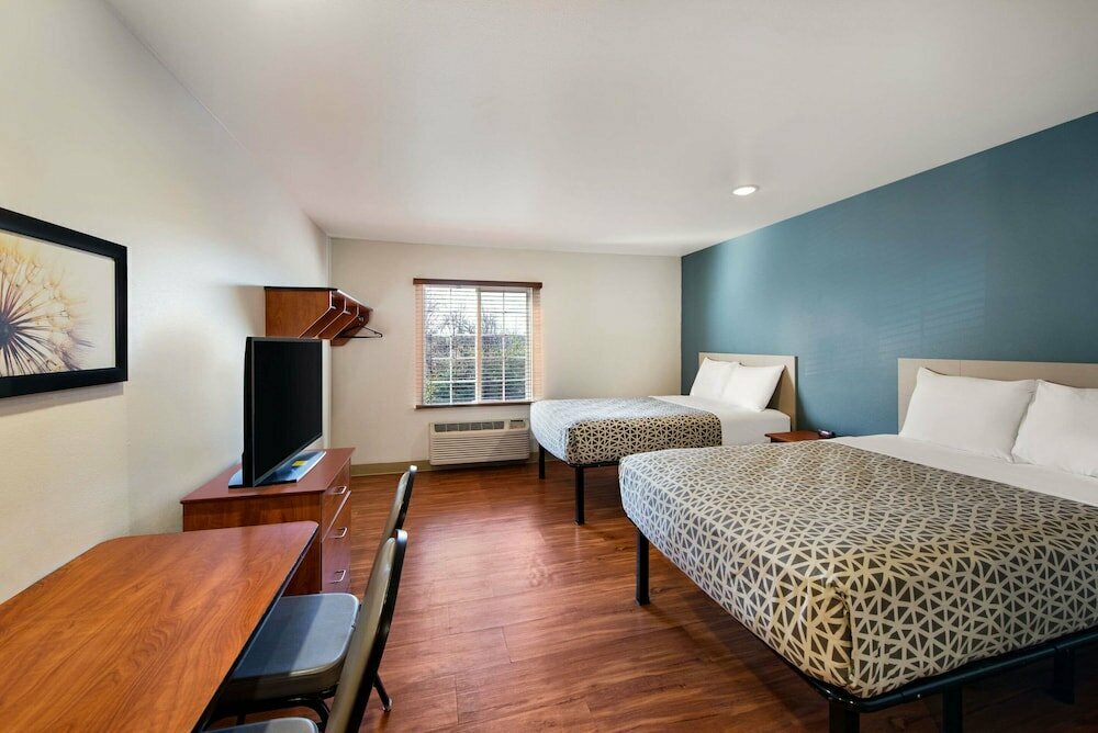 Hotel WoodSpring Suites Columbus Southeast, Columbus, photo