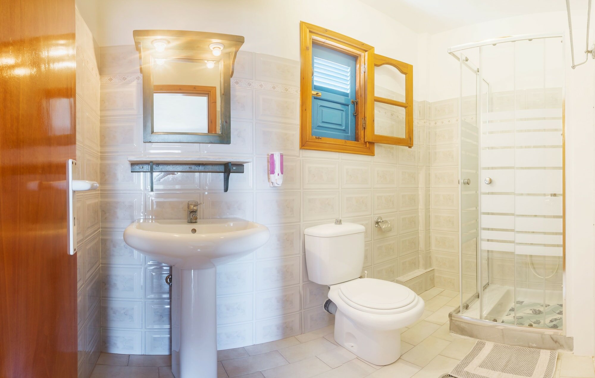 Фото Arhontiko Hotel