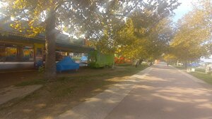 Beogradski Luna park (Belgrade County, Zemun, kvartal Blok 9), amusement park