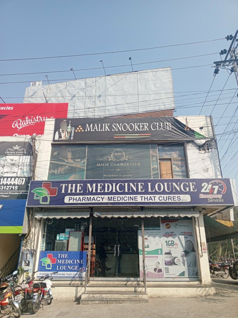 Billiard hall Malik Snooker Club, Lahore, photo