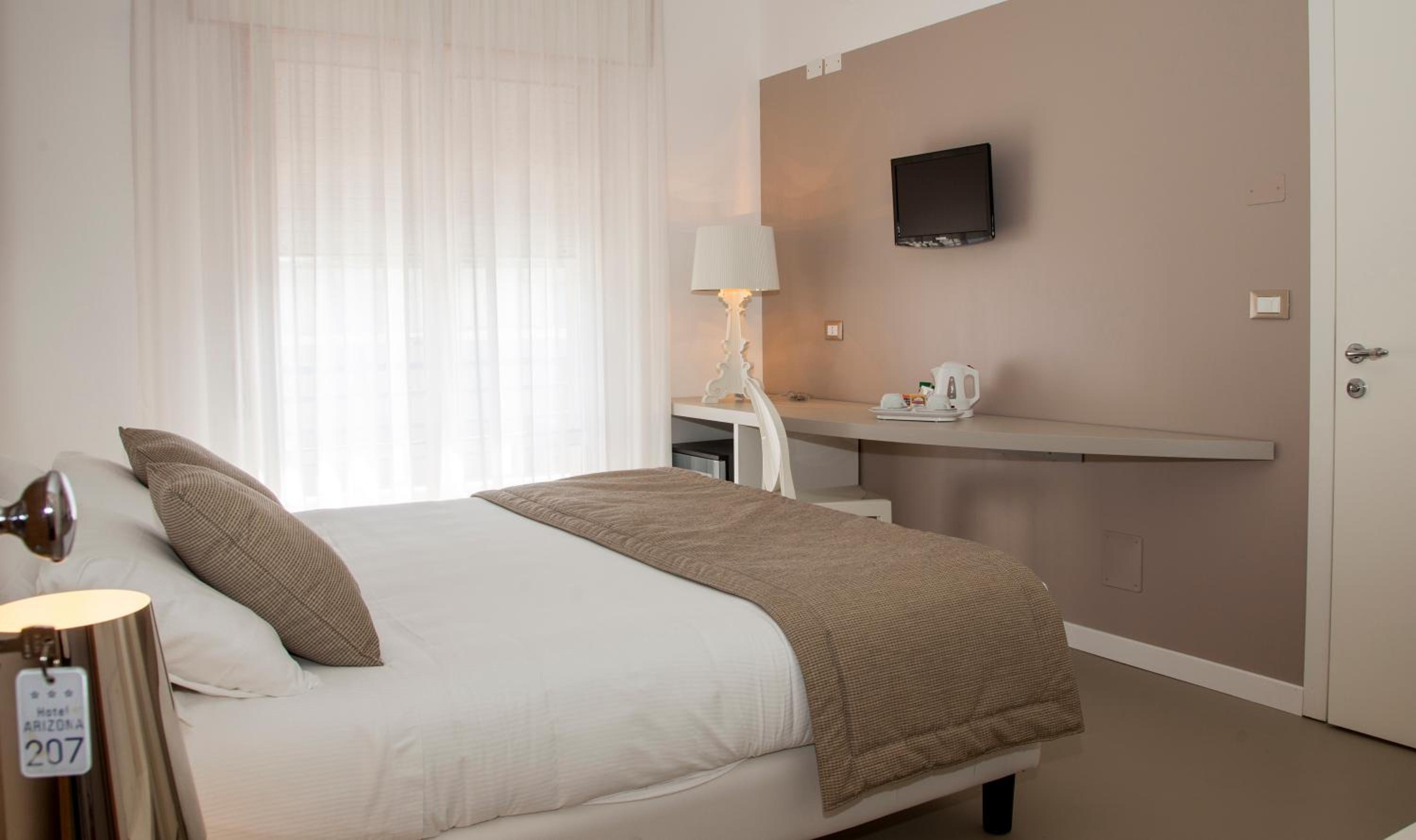 Фото Hotel Arizona