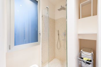 Фото Short-Let Florence - Stunning Loft