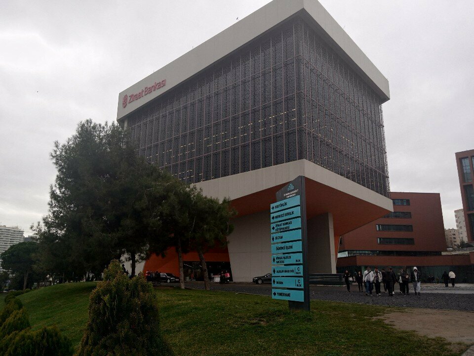 Library Istanbul Medeniyet University Agricultural Bank Library, Istanbul, photo