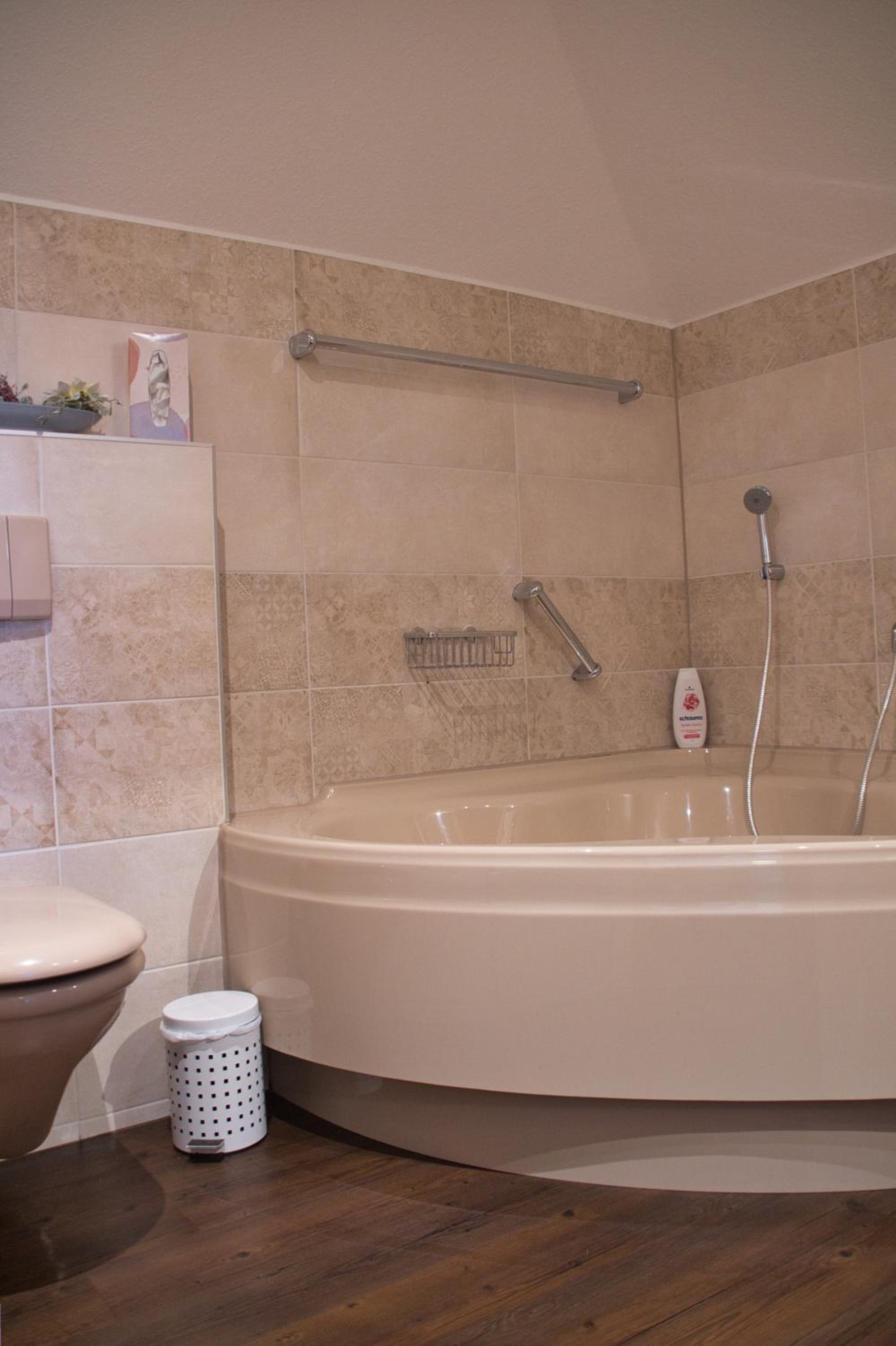 Фото Hotel Quellenhof