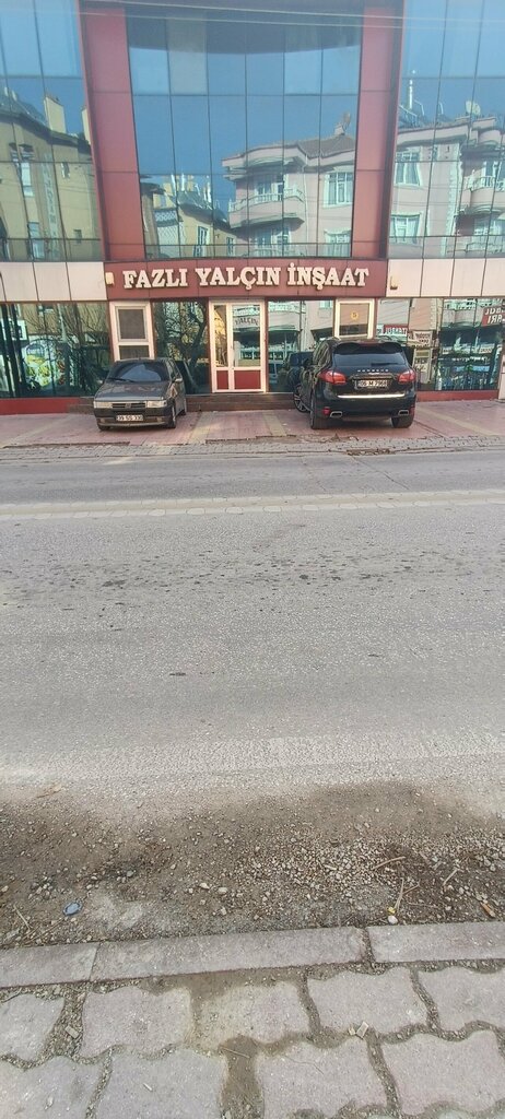 Apartment complex Yalcin Apartment, Konya, photo