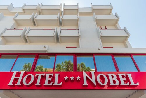 Гостиница Hotel Nobel в Римини