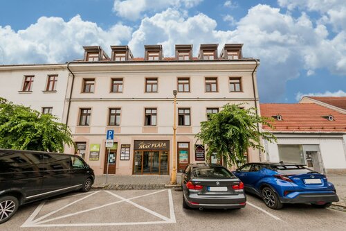 Гостиница Max Plaza в Трнаве