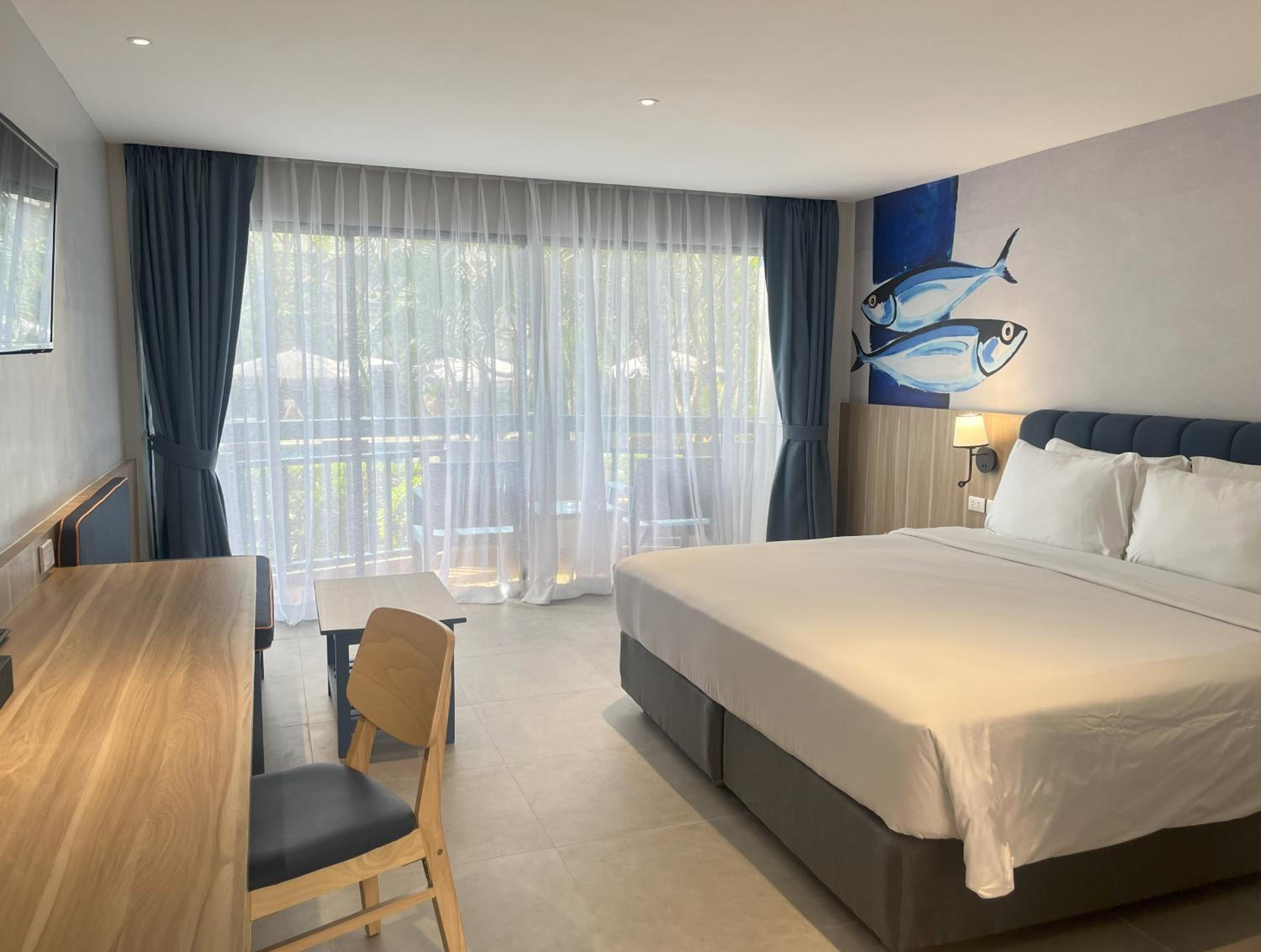 Фото Phuket Island View Resort