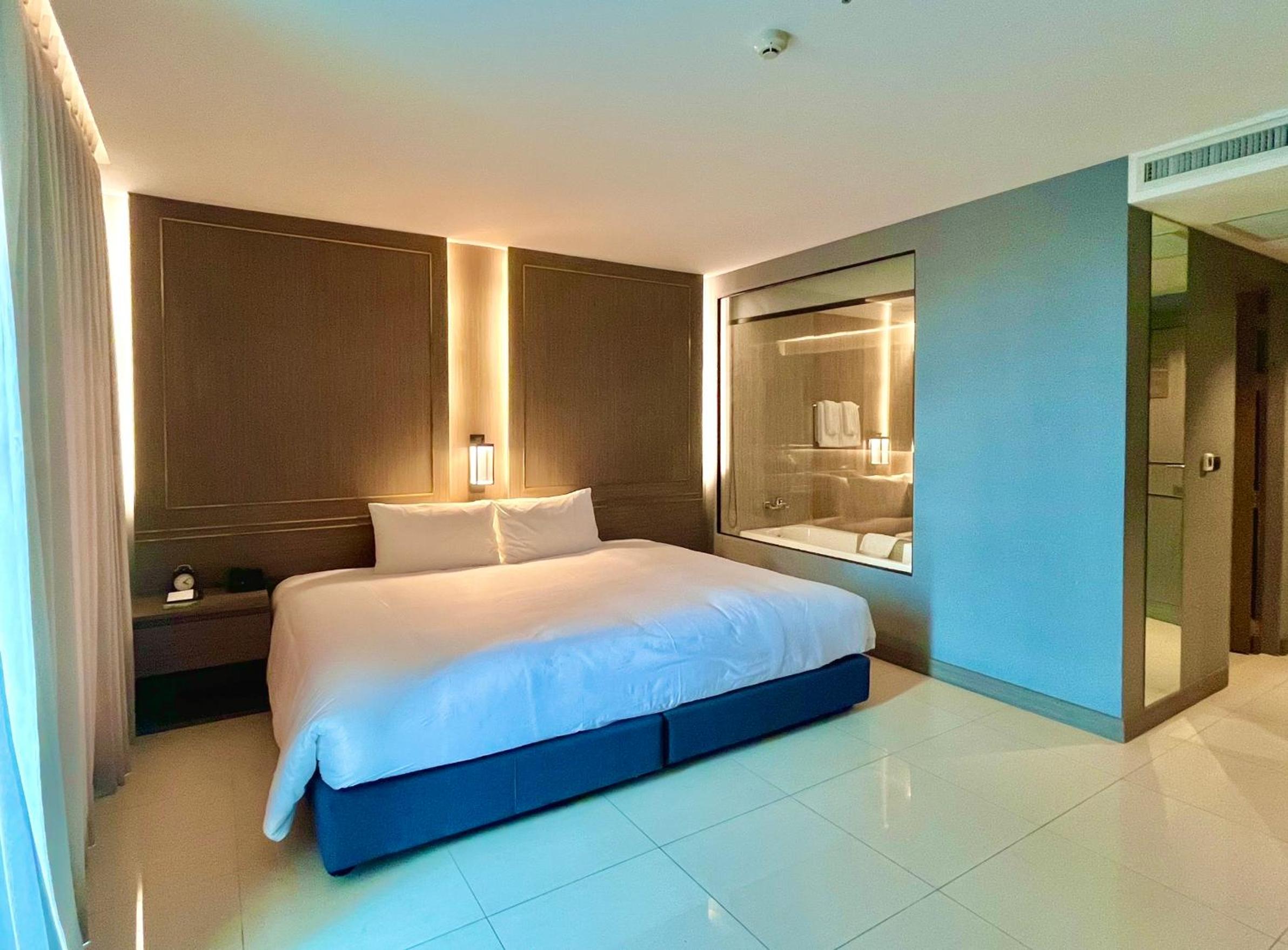 Фото Mandarin Eastville Pattaya