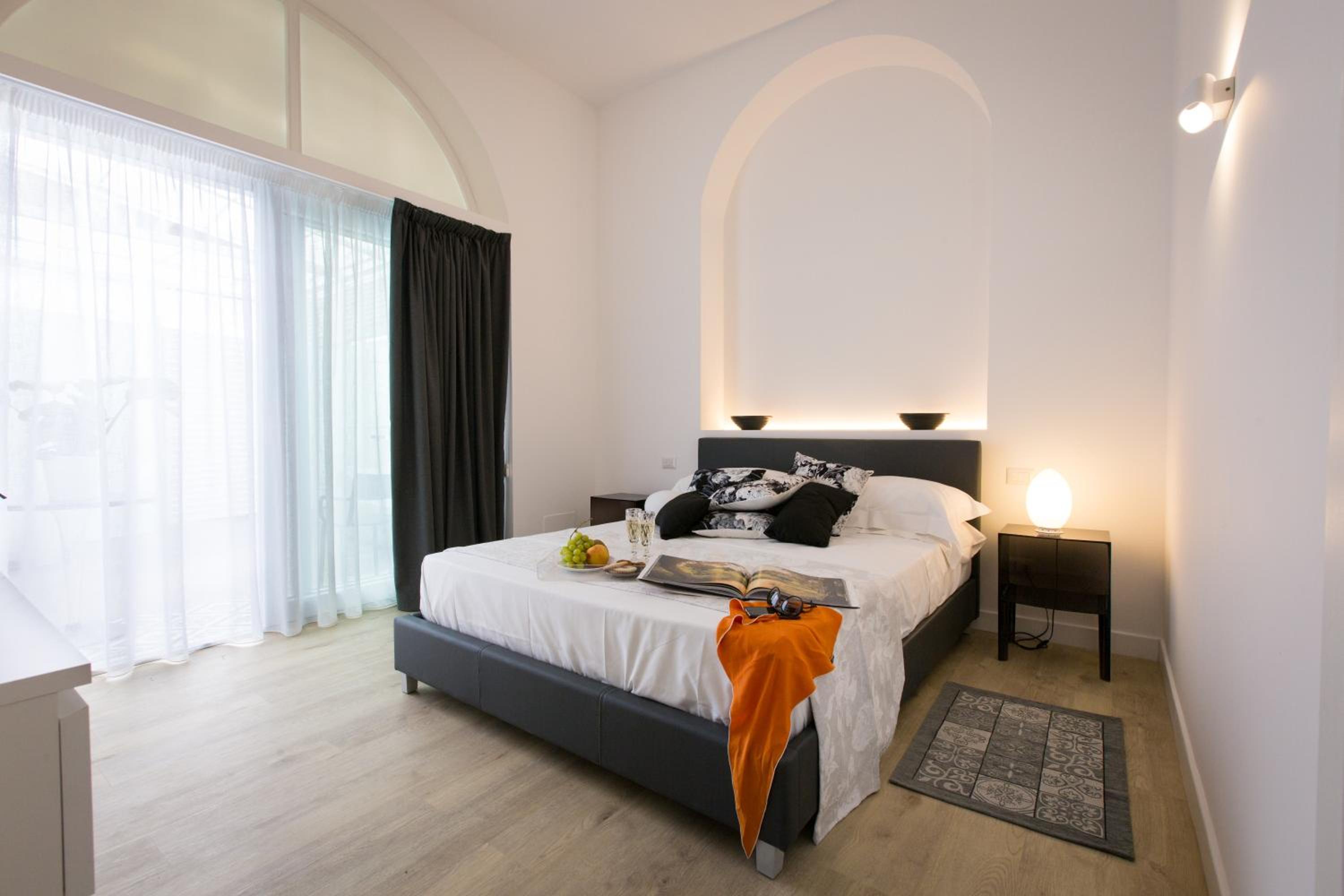 Фото Palermo In Suite Aparthotel Shs