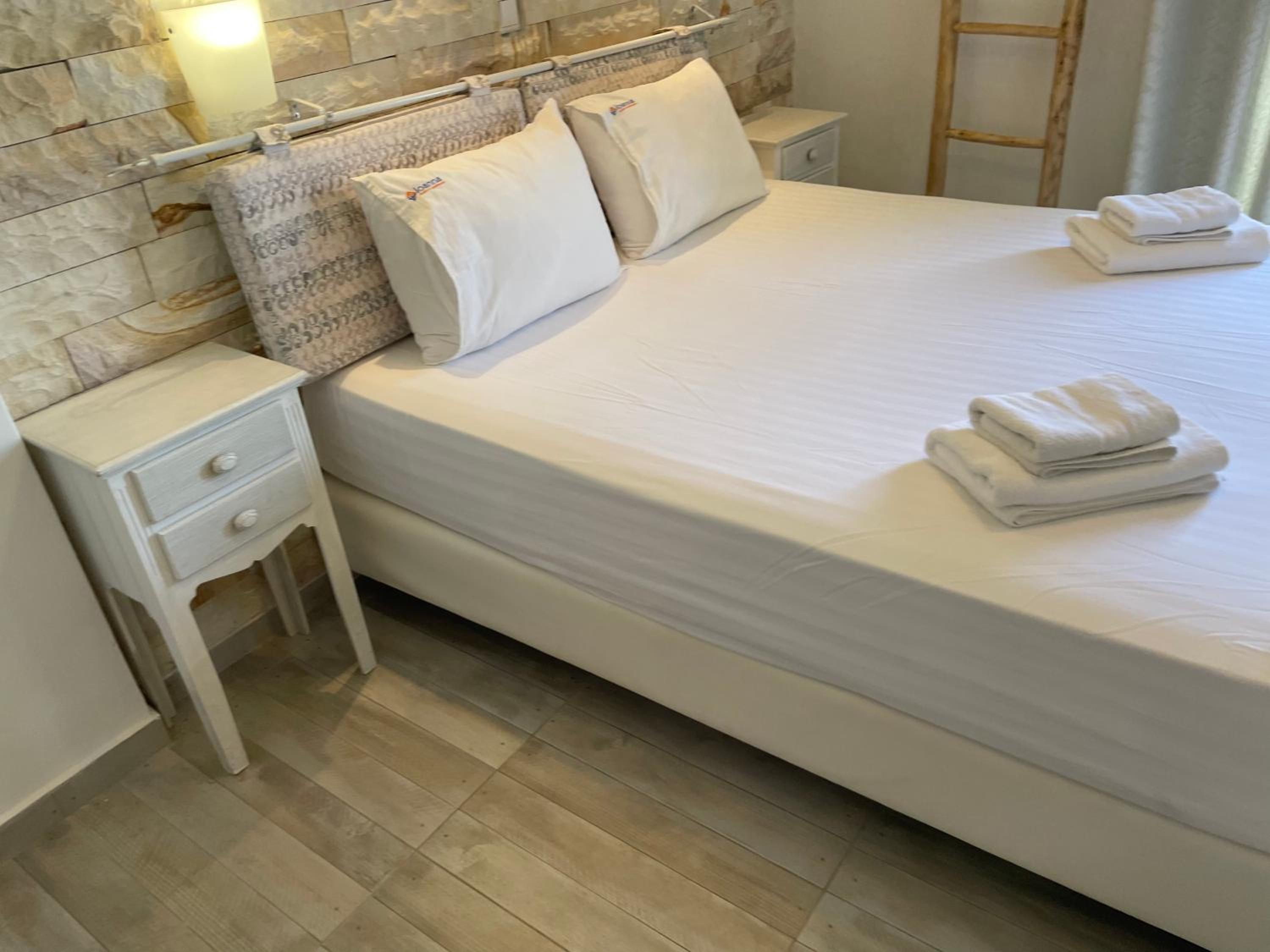 Фото Ioanna Apartments