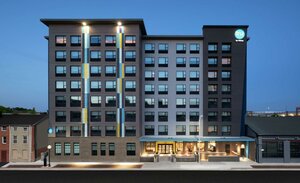 Гостиница Tru by Hilton Baltimore Harbor East, Md в Балтиморе