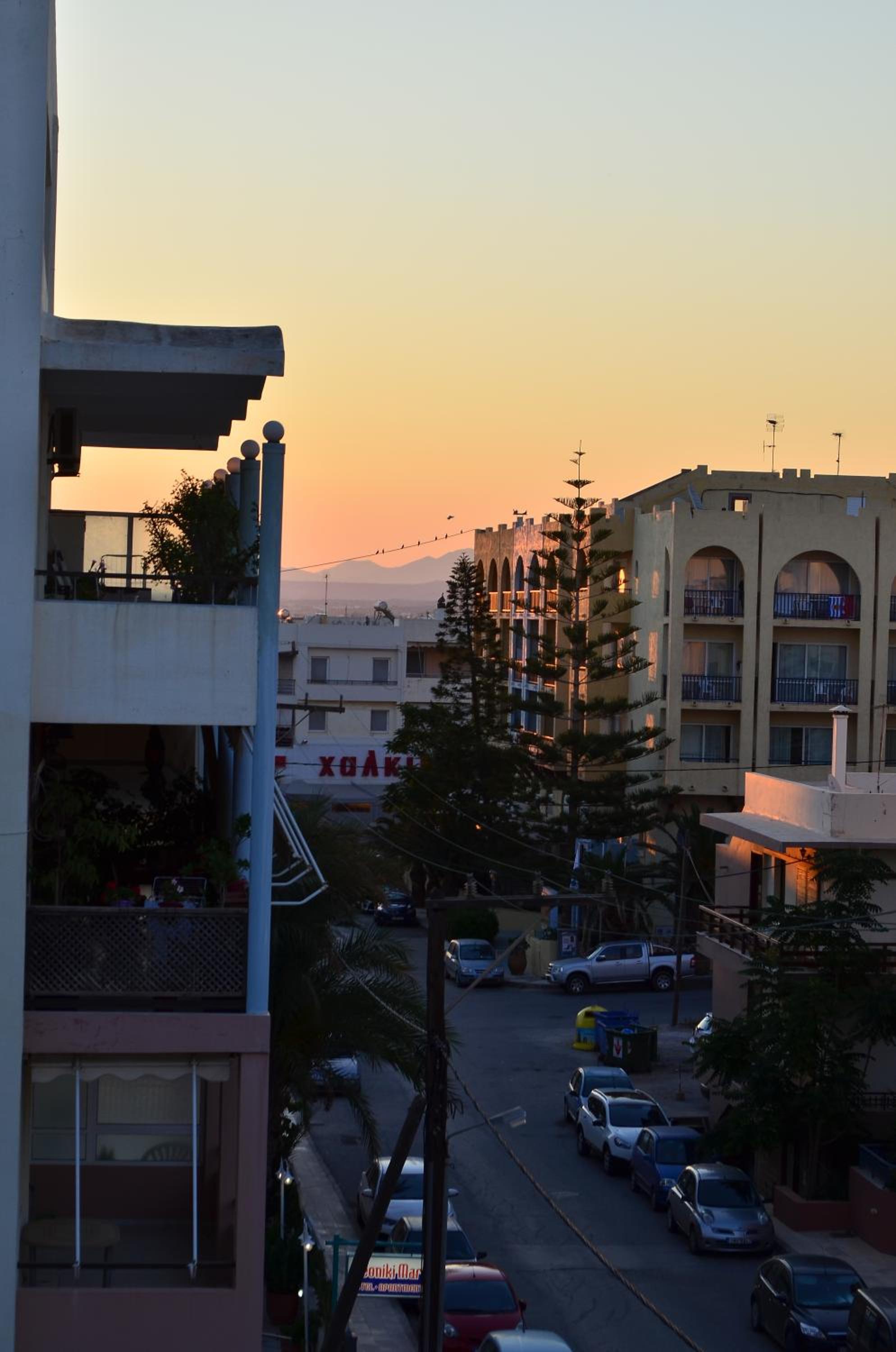 Фото Aloe Apartments & Studios