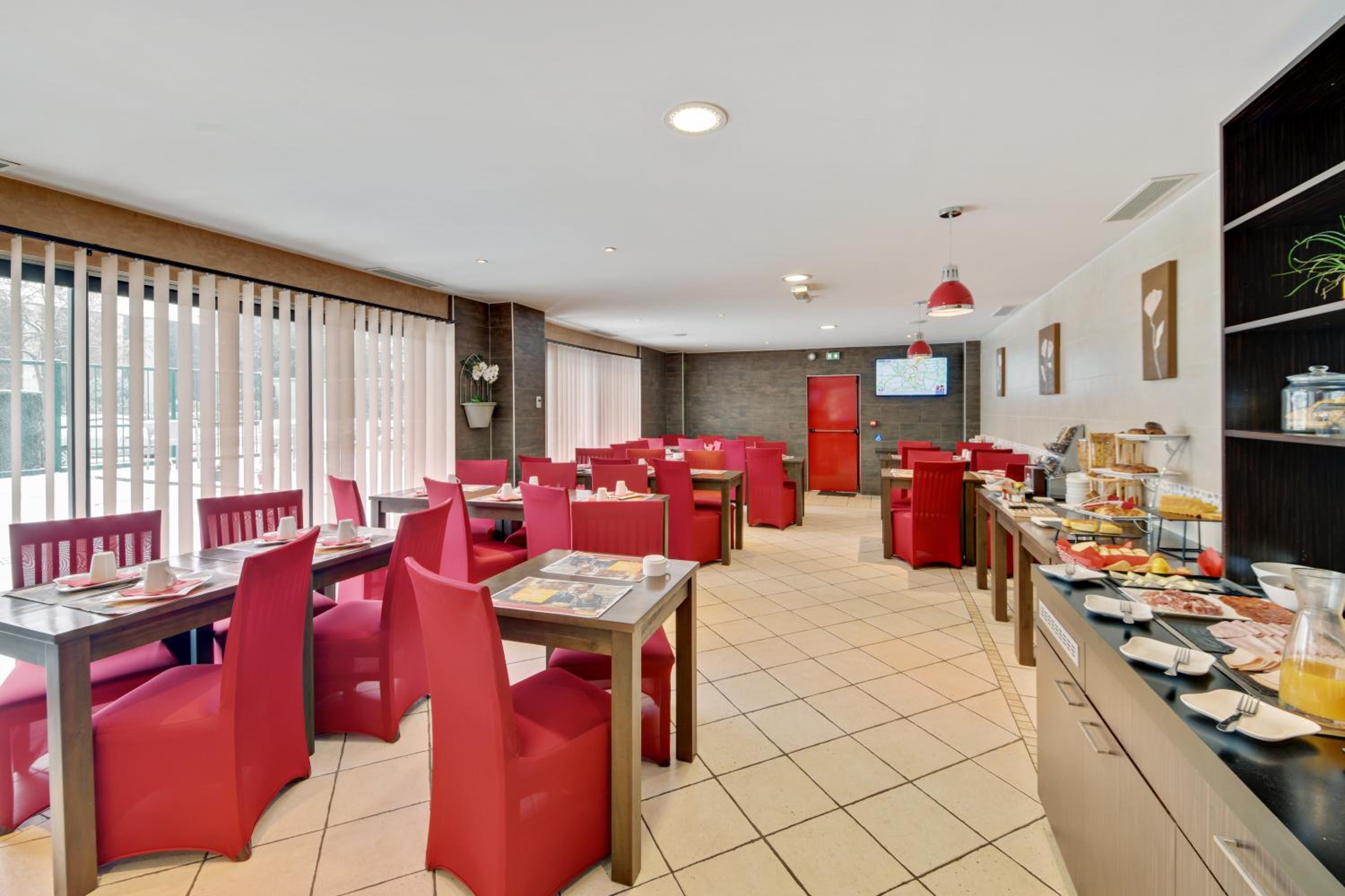 Фото Hotel Paris Pacific Villejuif