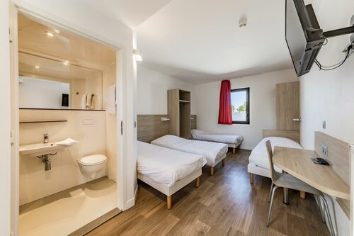 Гостиница Hôtel Première Classe в Фужер-Витре