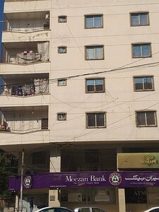 Gohar Heights (Noor Masjid Road, 89N), hotel